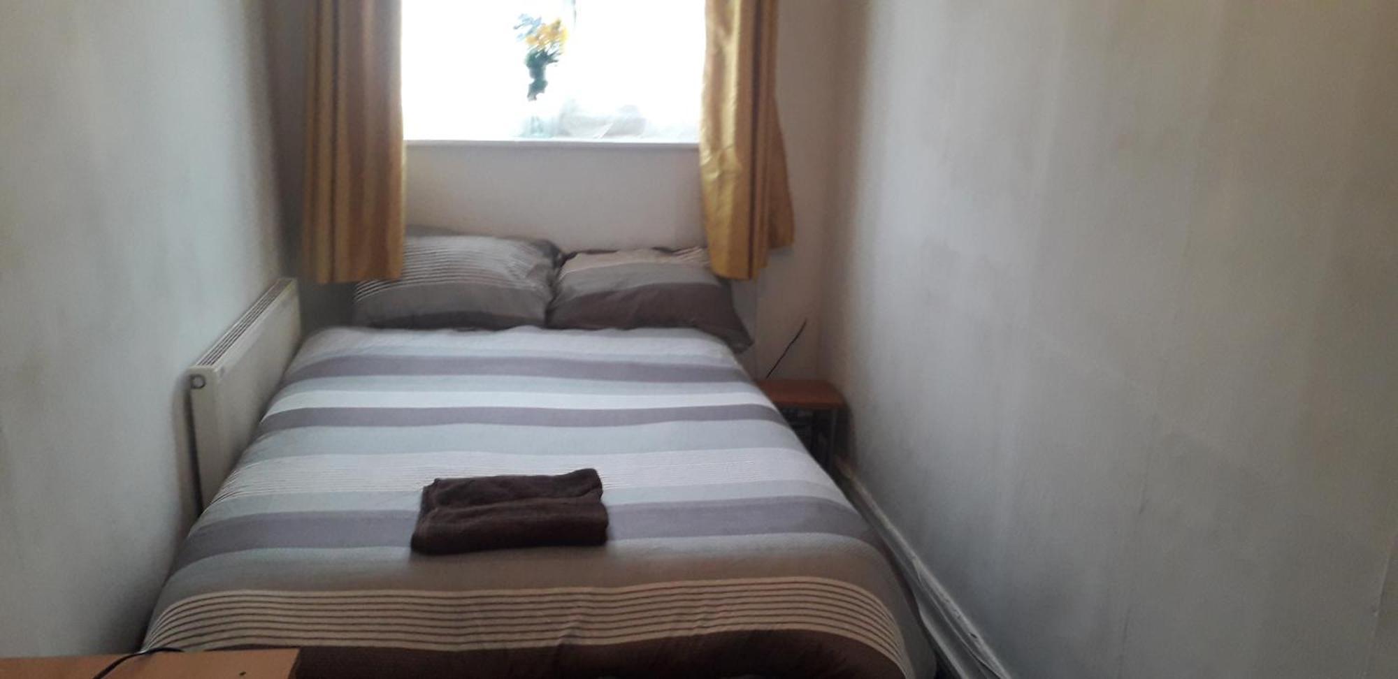 Spectrum Guest House Манчестер Екстер'єр фото
