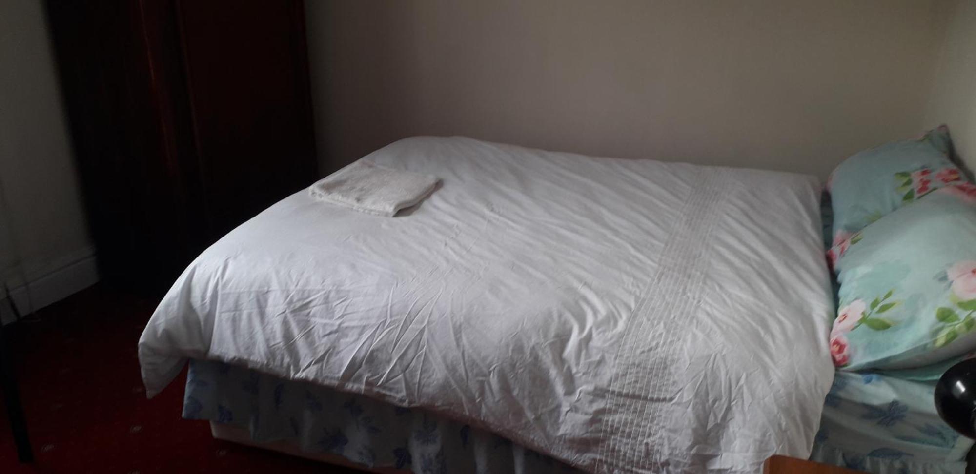 Spectrum Guest House Манчестер Екстер'єр фото